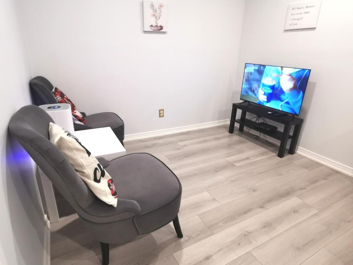 Perfect Location Comfort Private House Lower Level 2 Bedroom Unit Mississauga Exteriér fotografie