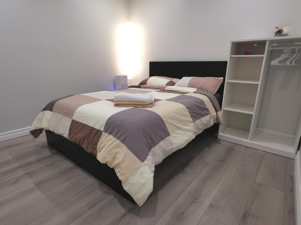 Perfect Location Comfort Private House Lower Level 2 Bedroom Unit Mississauga Exteriér fotografie